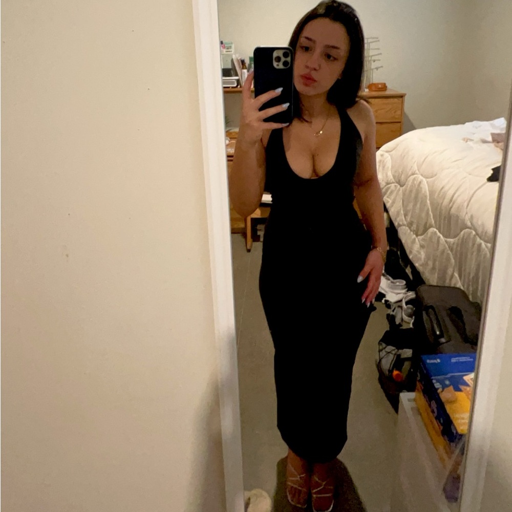 SKIMS SMALL FITS EVERYBODY HALTER LONG DRESS